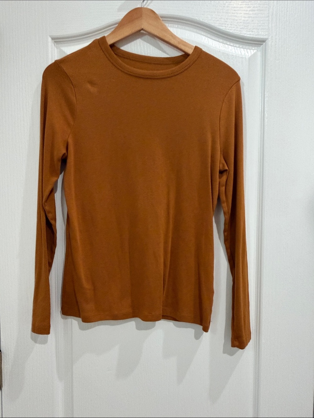 A New Day Long Sleeve Crewneck Top - antique goldish color size M